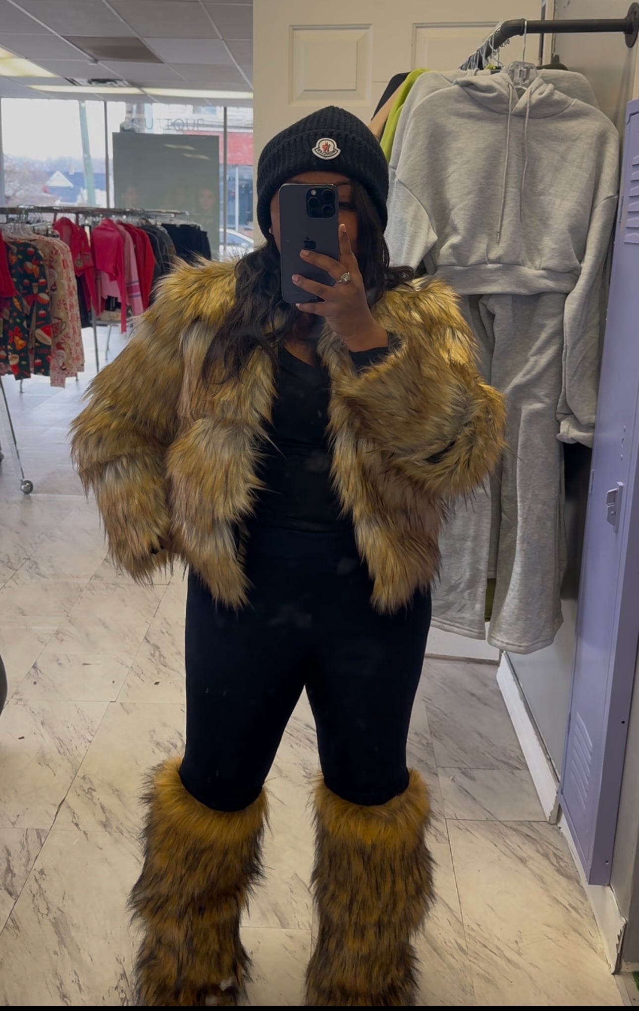 Aspen Luxury Fur Coats ( Black & Brown )