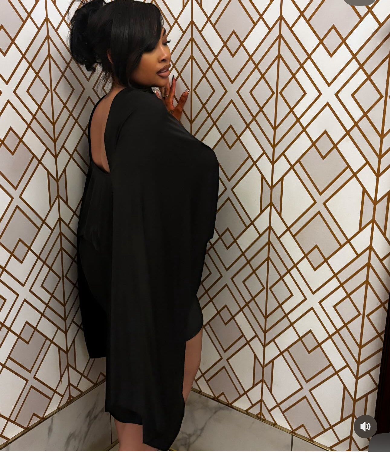 Vunzea Dress