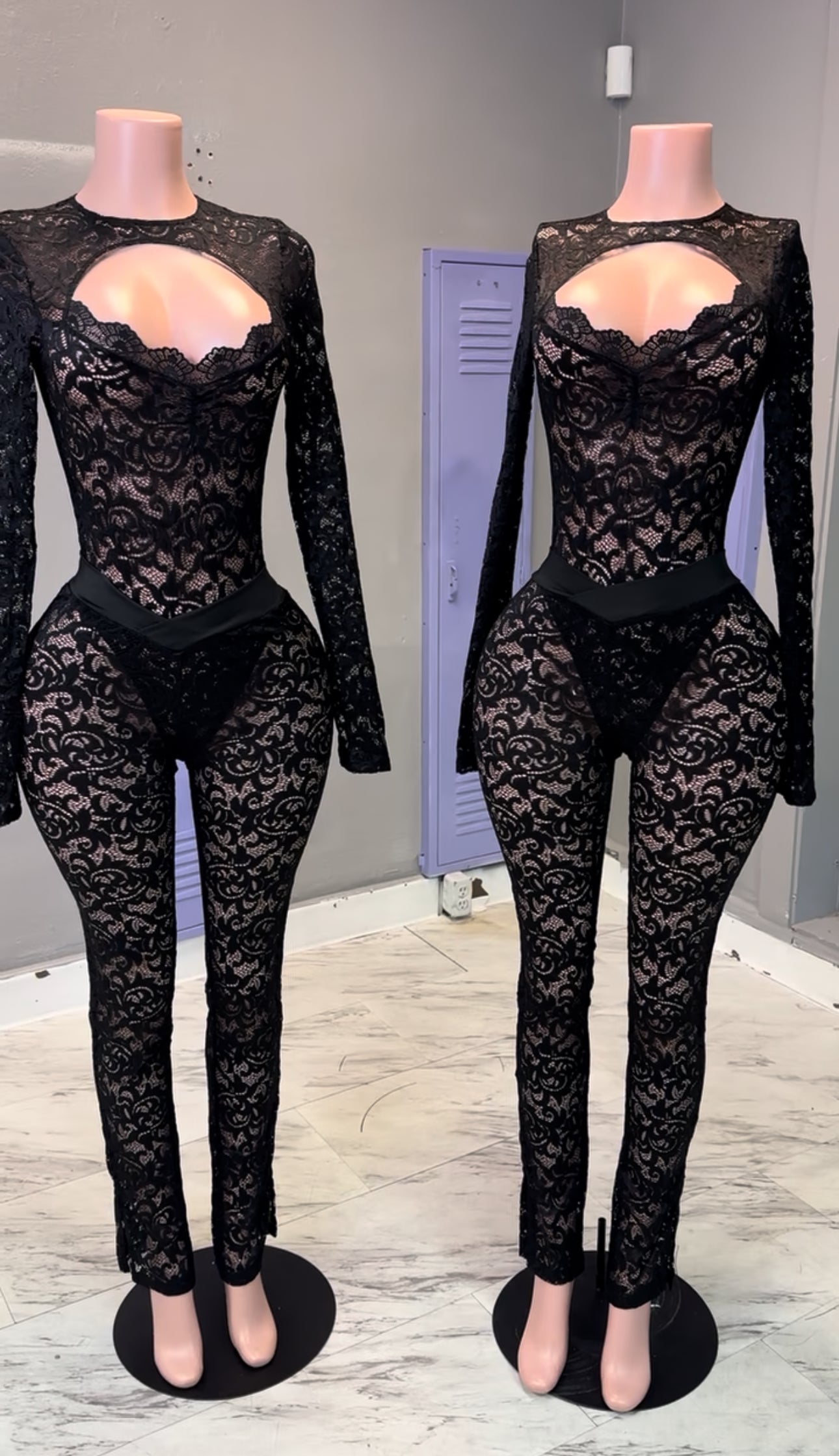 Privee Lace Set